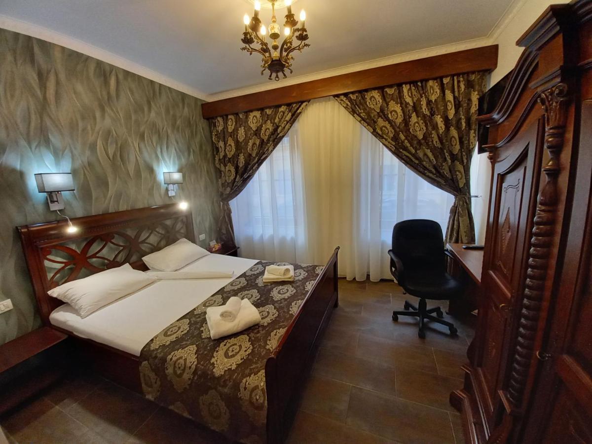 History Apartments Cetatii Sibiu Oda fotoğraf